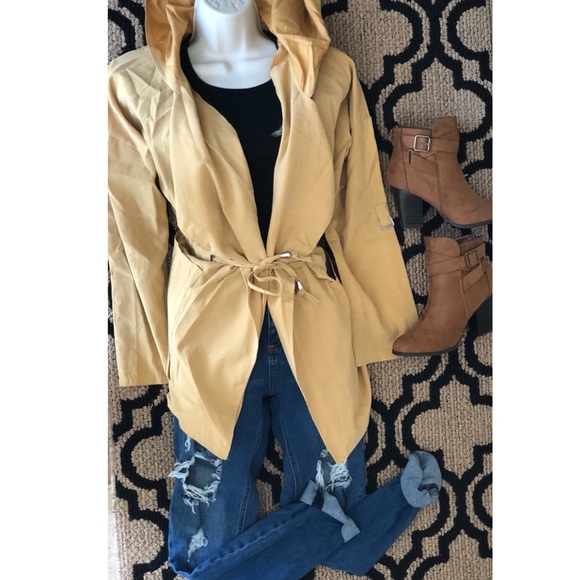 Mustard yellow drawstring jacket 💕 - Picture 3 of 3